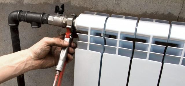 сантехнические работы в Одинцово установка радиаторов отопления